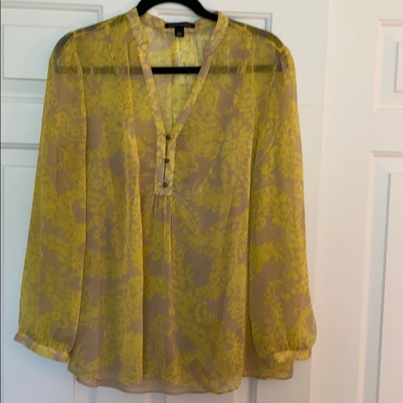 Banana Republic Tops - Banana republic silk shirt